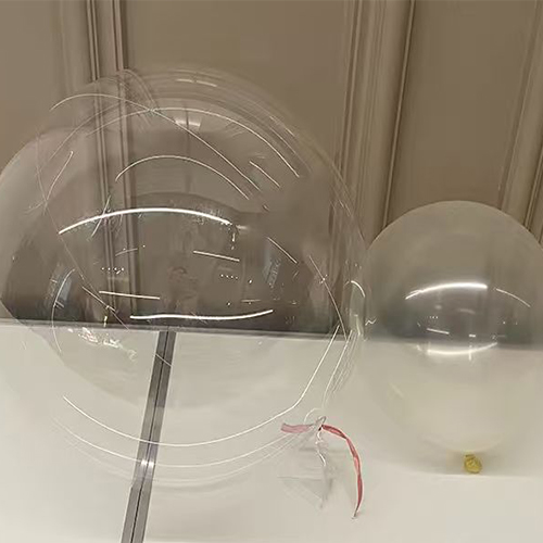 Latex Balloons vs Bobo Balloons- ဘယ်ဟာ ပိုကောင်းလဲ။