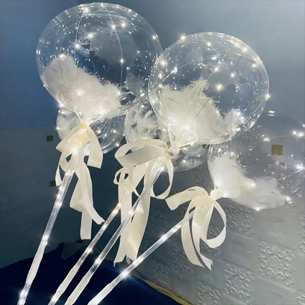 Feather Filling ဖြင့် Bobo Balloon ကို ဦးဆောင်သည်။