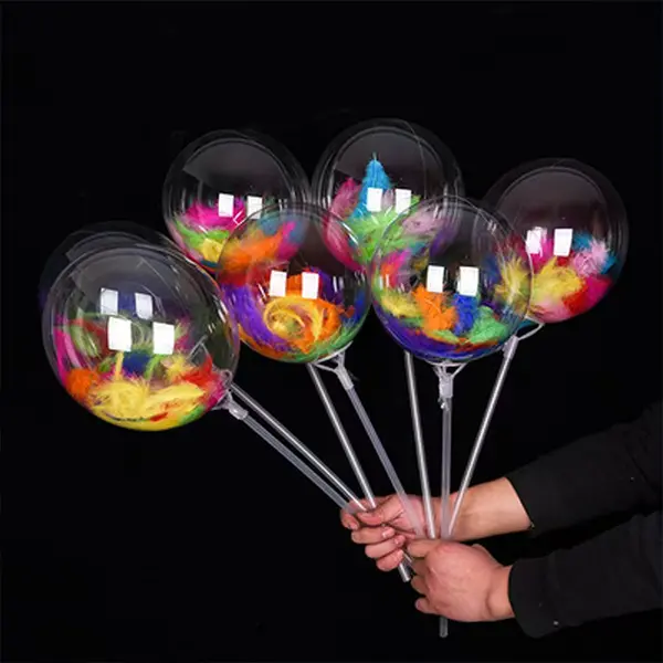 Feather Filling ဖြင့် Bobo Balloon ကို ဦးဆောင်သည်။